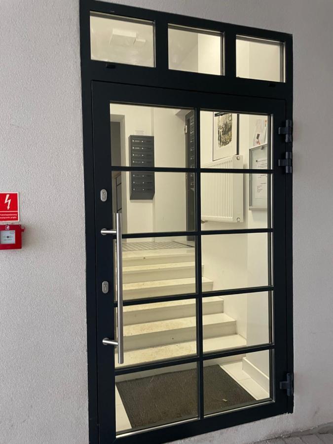 Nowy Apartment Przy Placu Szembeka Varşova Dış mekan fotoğraf