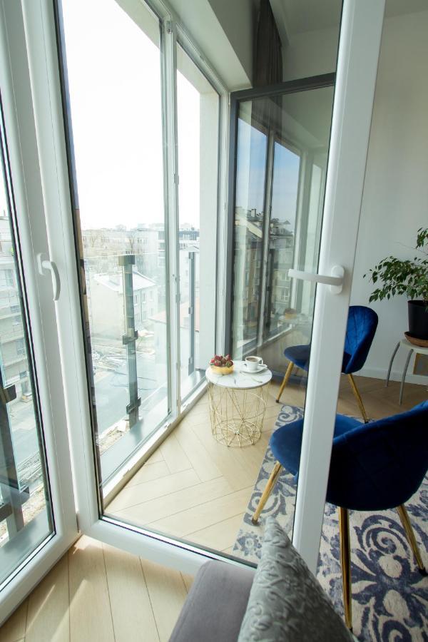 Nowy Apartment Przy Placu Szembeka Varşova Dış mekan fotoğraf