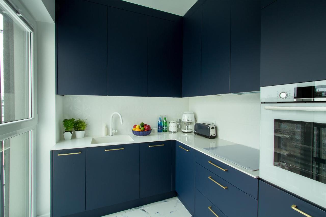 Nowy Apartment Przy Placu Szembeka Varşova Dış mekan fotoğraf
