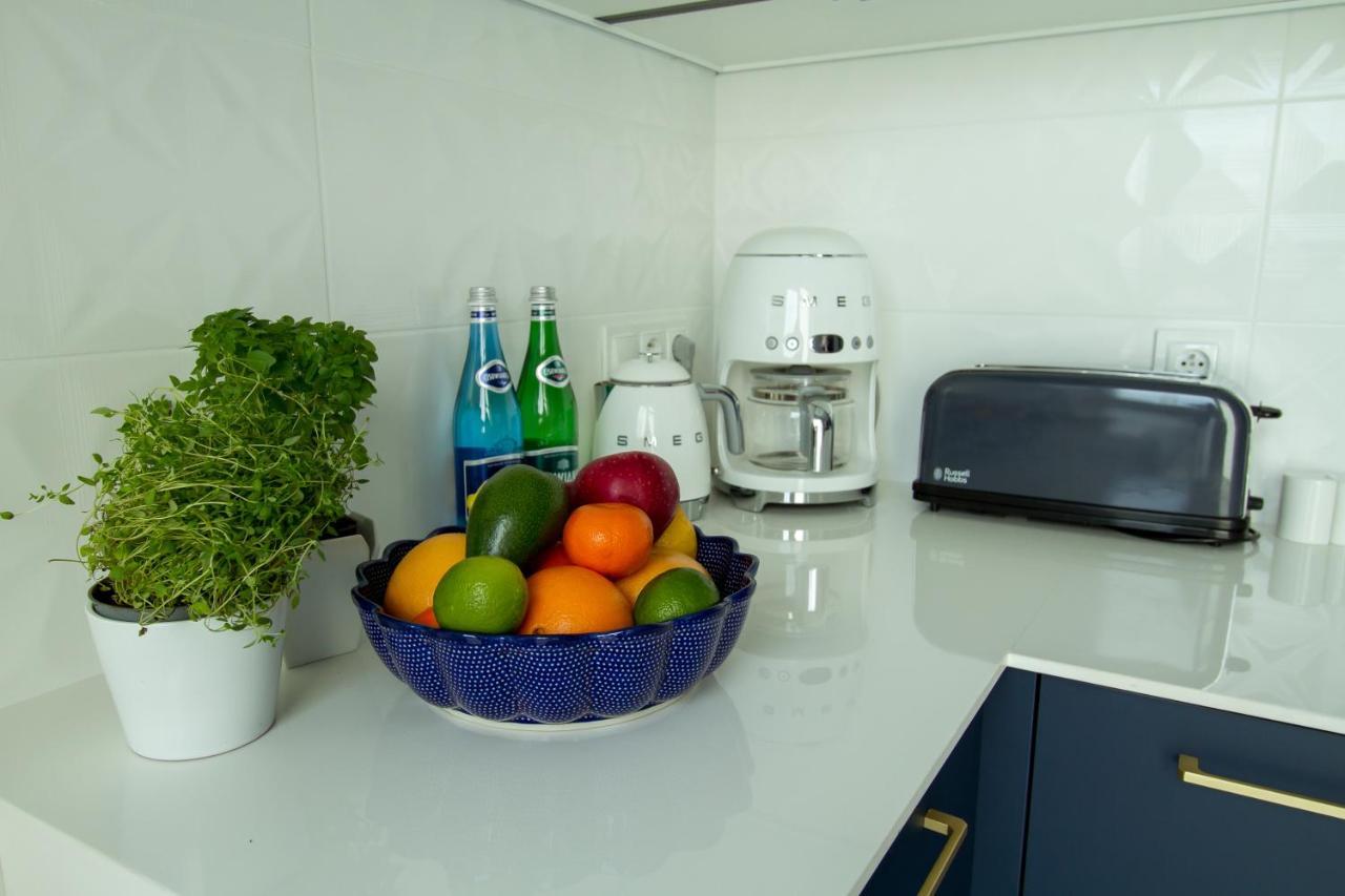 Nowy Apartment Przy Placu Szembeka Varşova Dış mekan fotoğraf
